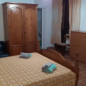  Bed & Breakfast Domus Romangia